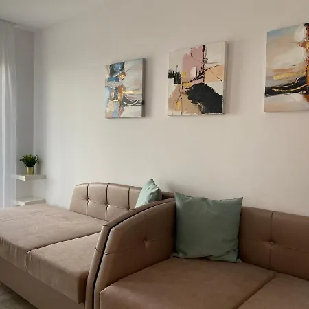 Royal Aquamarine - Lakeside Luxury Flat At Balaton Apartamento